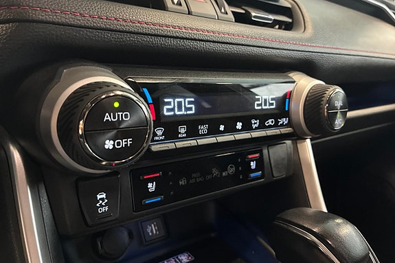 Toyota RAV4 Plug-in Hybrid 24 of 25