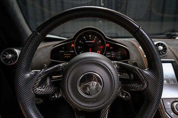 McLaren 650S 15 of 19