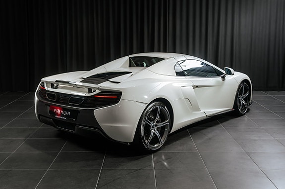 McLaren 650S 4 of 5