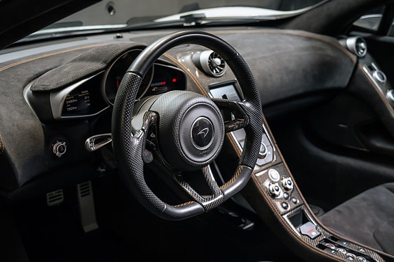 McLaren 650S 13 of 19
