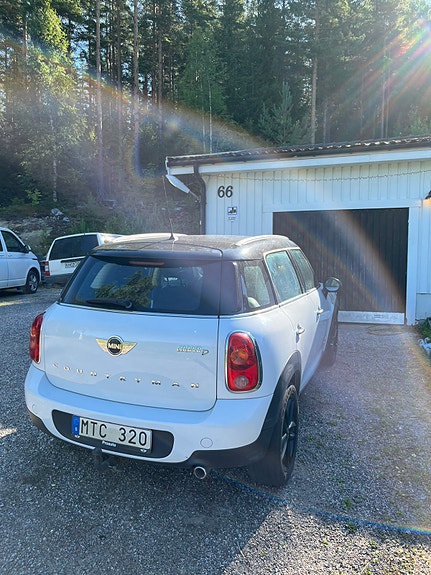 MINI Countryman Cooper D 3 of 5
