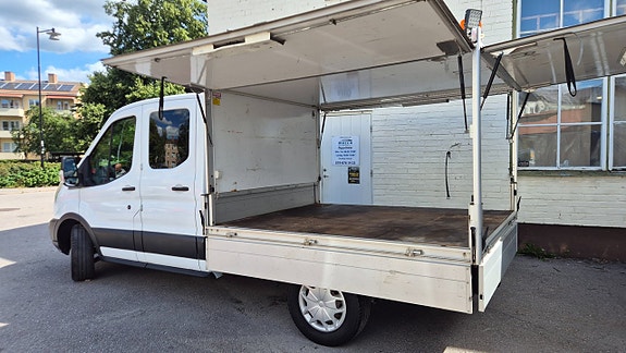 Ford Transit 8 of 19