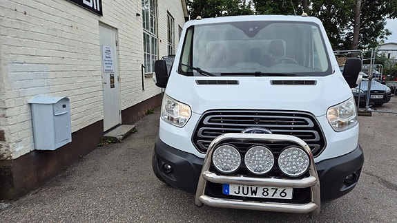 Ford Transit 5 of 5