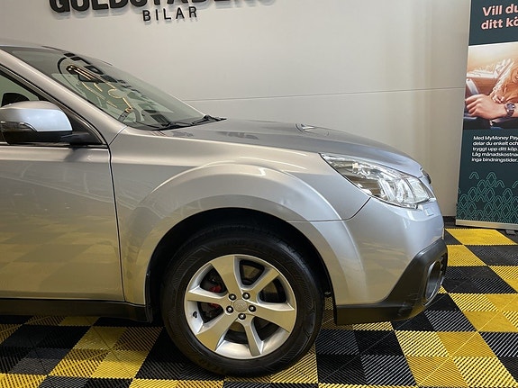 Subaru Outback 6 of 30