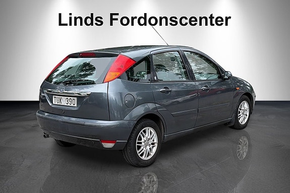 Ford Focus 4 of 7