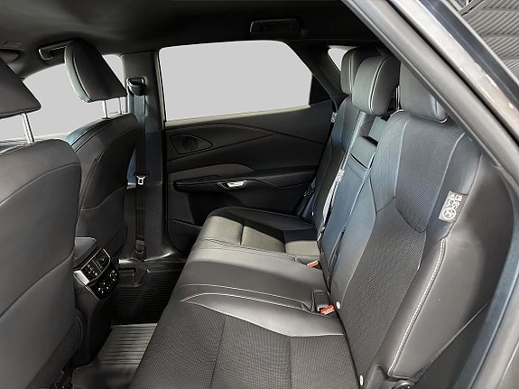 Lexus RX450h 9 of 18