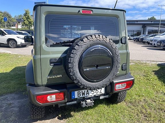 Suzuki Jimny 4 of 5