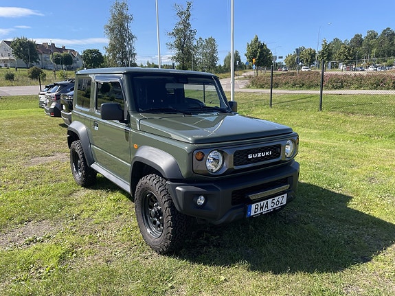 Suzuki Jimny 5 of 5