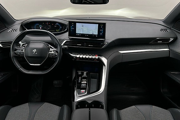 Peugeot 3008 3 of 3