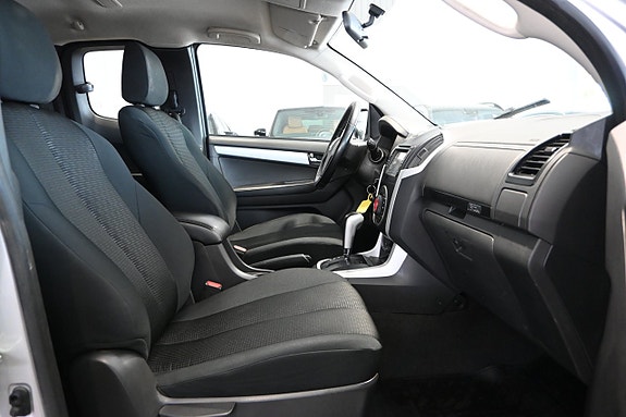 Isuzu D-max 10 of 23