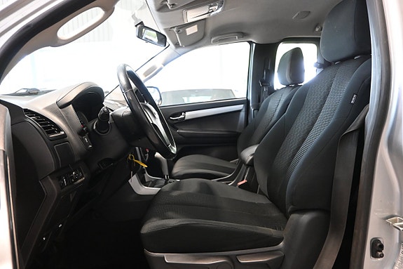 Isuzu D-max 8 of 23