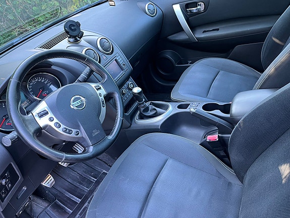 Nissan Qashqai 3 of 5