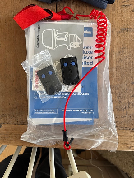 Product image 2 of 6