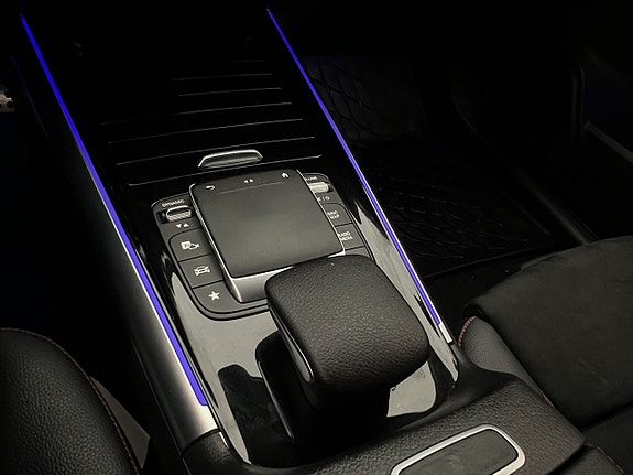 Mercedes-Benz EQA250 29 of 30