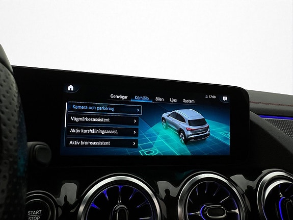 Mercedes-Benz EQA250 23 of 30