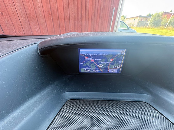 Ford C-Max 8 of 9