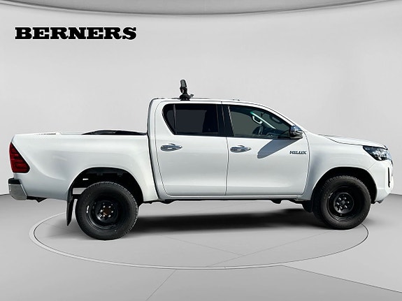 Toyota HiLux 4 of 5