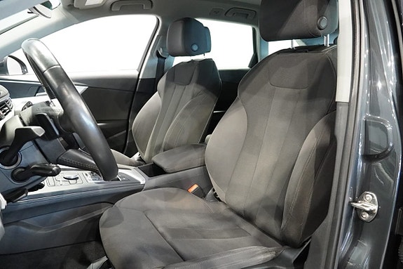 Audi A4 4 of 5