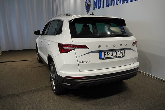 Skoda Karoq 3 of 5
