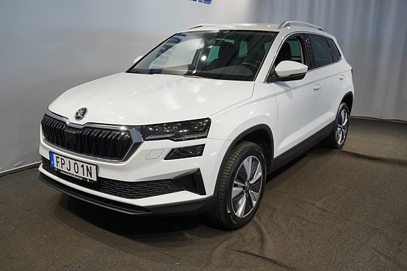 Skoda Karoq 2 of 5
