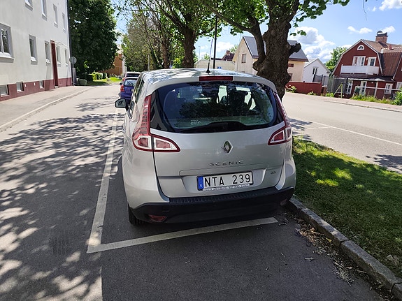 Renault Scenic III 2 of 5