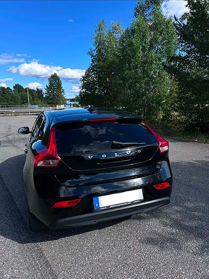 Volvo V40 5 of 5