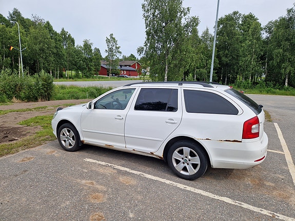 Skoda Octavia 4 of 4