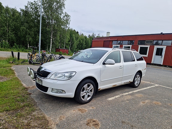 Skoda Octavia 3 of 4
