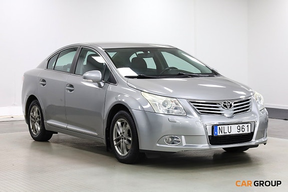 Toyota Avensis 3 of 5
