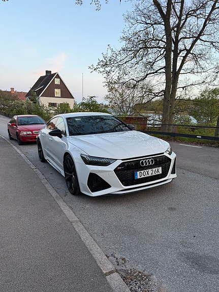 Audi RS7 6 of 8