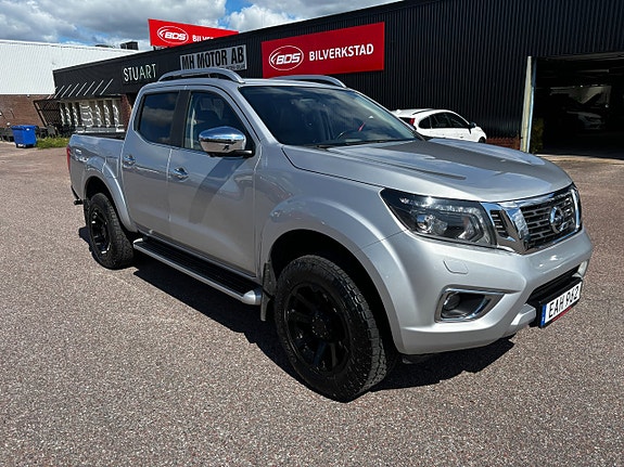 Nissan Navara 2 of 5