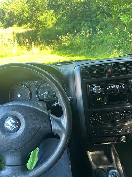 Suzuki Jimny 4 of 5