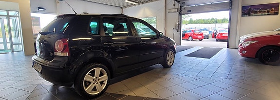 Volkswagen Polo 5 of 5