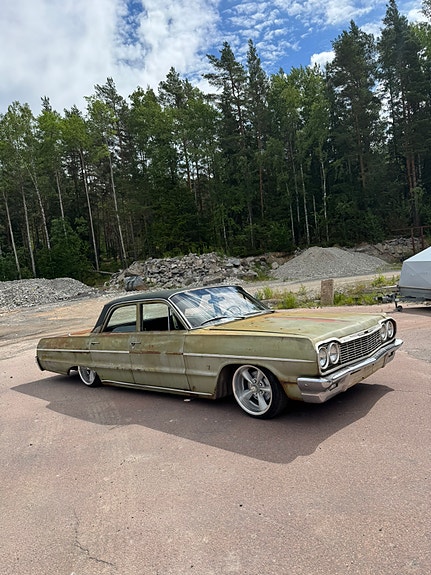 Chevrolet Bel Air 2 of 5