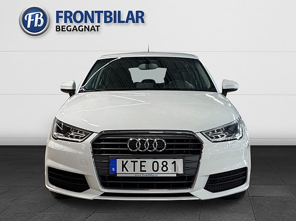 Audi A1 2 of 5