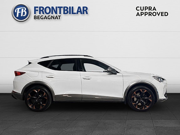 Cupra Formentor e-HYBRID 6 of 29