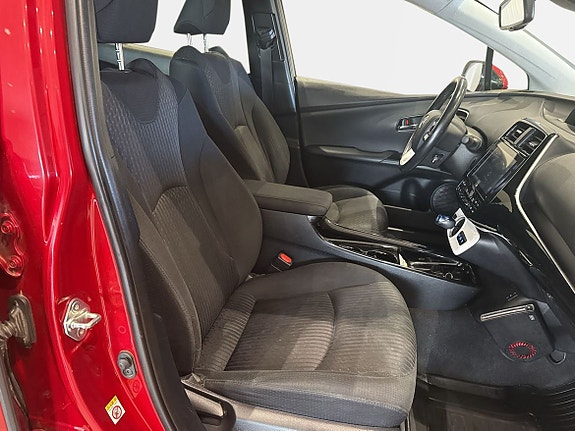Toyota Prius 9 of 10