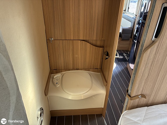 Knaus SUN I 900 LX 14 of 21