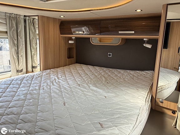Knaus SUN I 900 LX 12 of 21