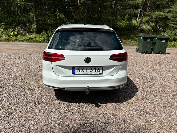 Volkswagen Passat 4 of 5