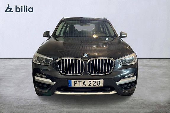 BMW X3 5 of 5