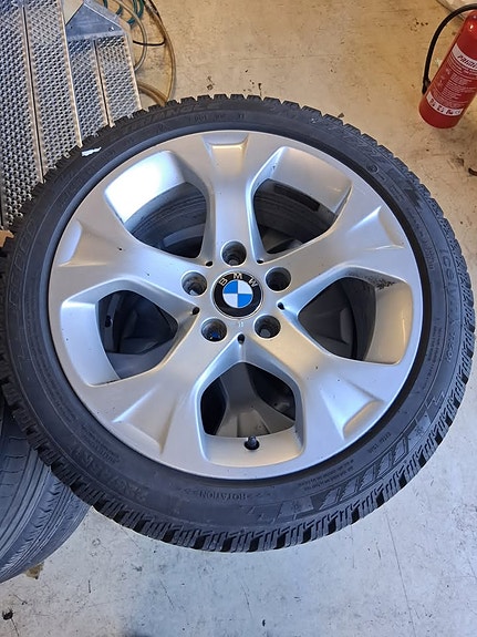 BMW 330d 12 of 15