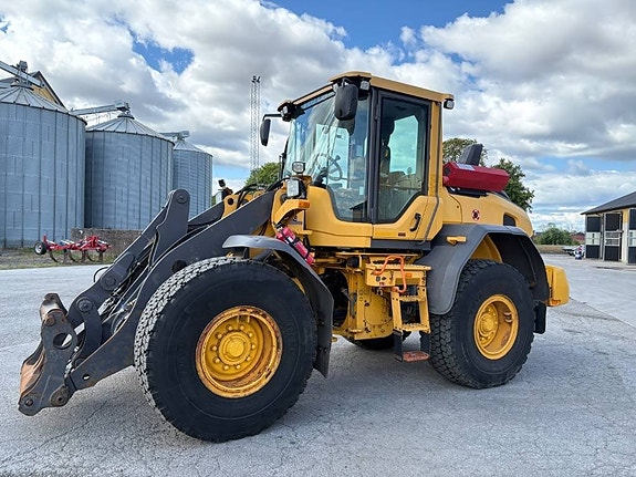 Volvo L60H lastmaskin, svensksåld, släcksystem, all utr 2 of 7