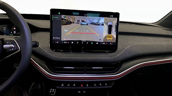 Skoda Enyaq Coupe RS 10 of 19