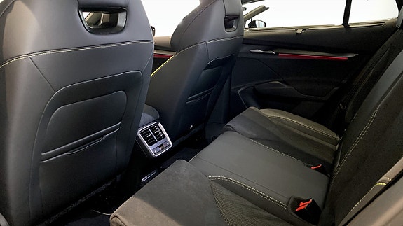 Skoda Enyaq Coupe RS 12 of 19