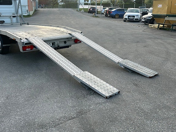 Iveco Daily 7 of 16