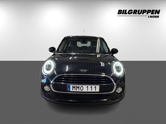 MINI Cooper 2 of 17