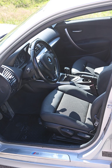 BMW 120i 5 of 5