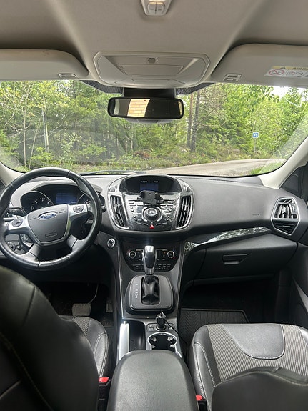 Ford Kuga 7 of 12