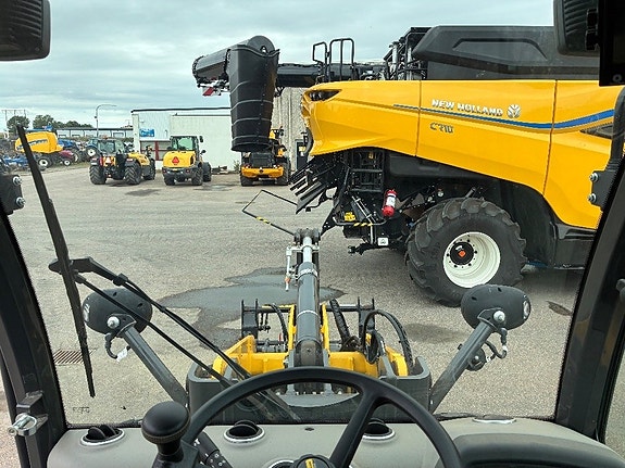 New Holland W 80 C 12 of 14
